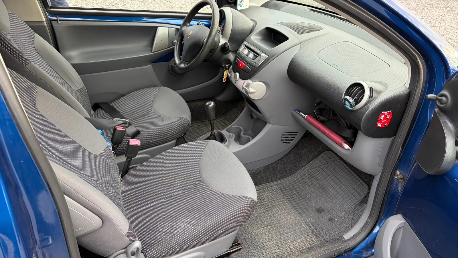 Peugeot 107 1.0i* 91000km - изображение 10