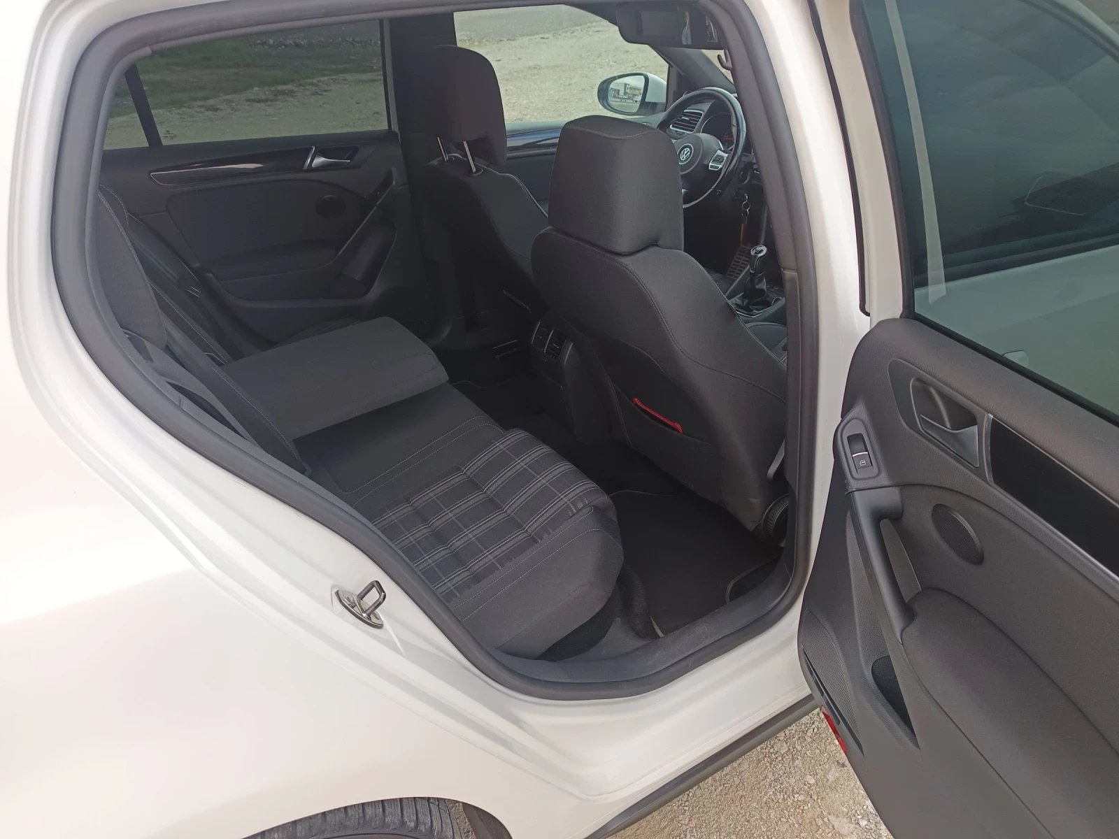 VW Golf Gtd, снимка 11 - Автомобили и джипове - 53476312