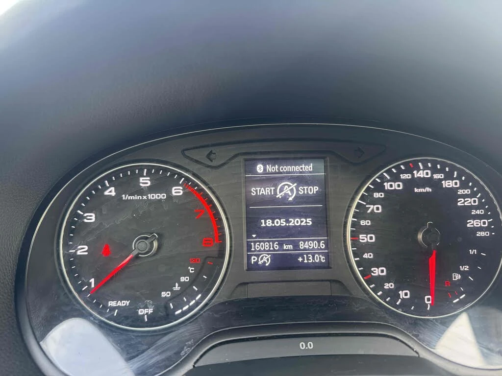 Audi A3 FWD* PREMIUM* S-LINE* АвтоКредит(ЦЕНА ДО БГ) - изображение 8