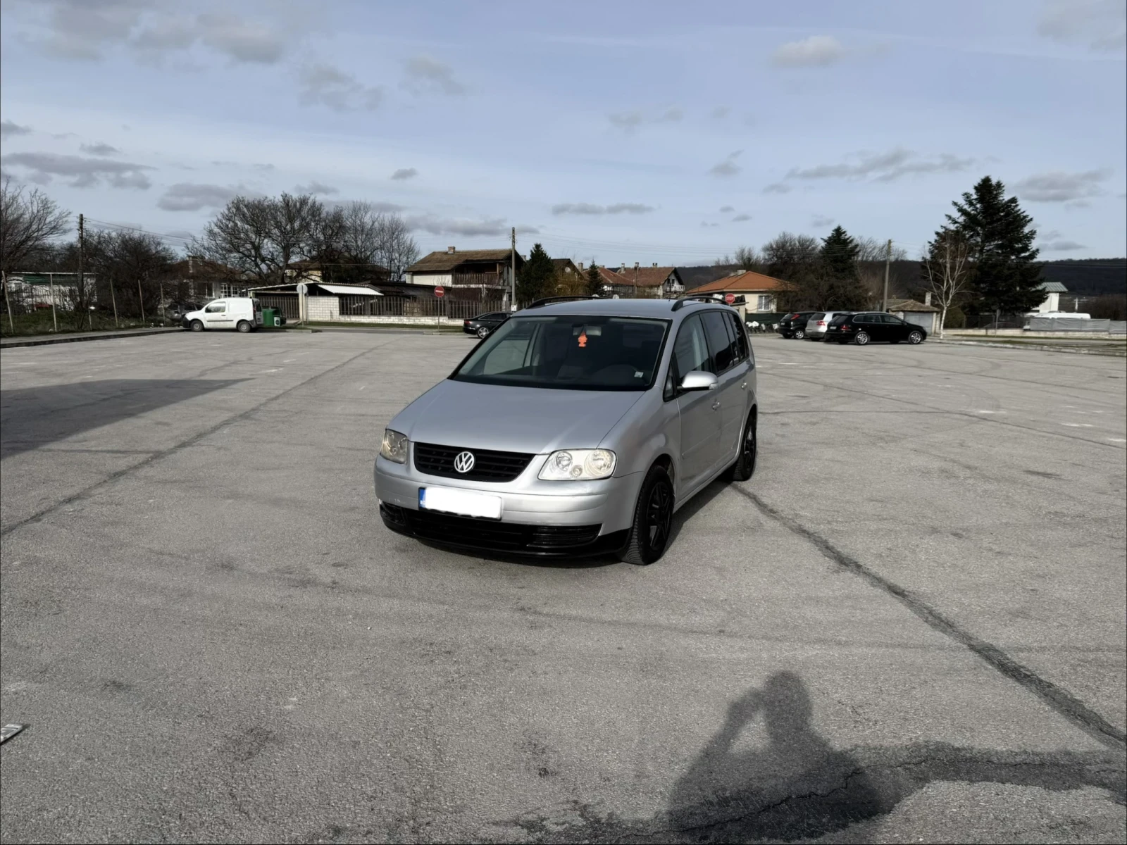 VW Touran 1.9TDi DSG, снимка 2 - Автомобили и джипове - 53756733