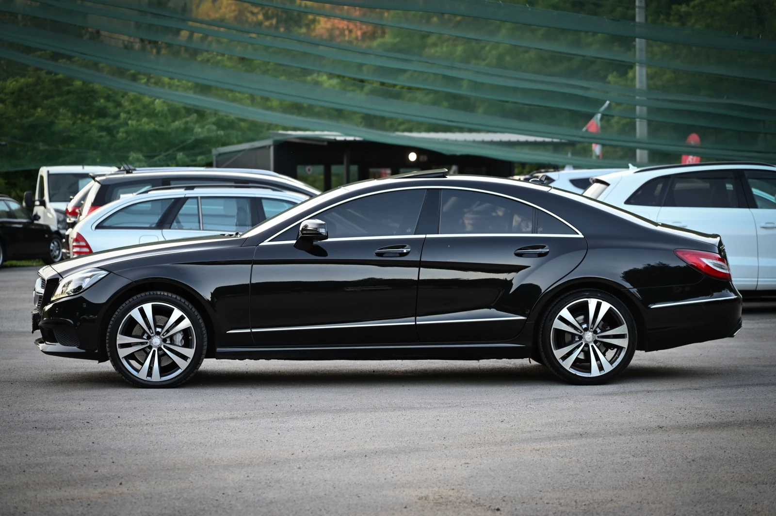 Mercedes-Benz CLS 350 4Matic/FACE/9G-Tronic, снимка 2 - Автомобили и джипове - 55057436