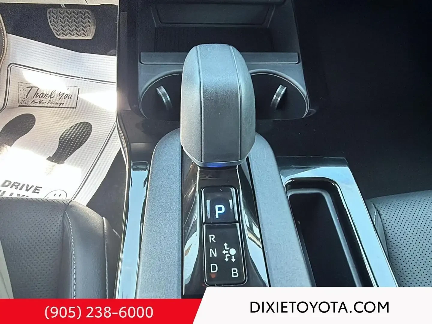 Toyota Prius XLE AWD-e HYBRID HYBRID XLE AWD / HEATED SEATS /, снимка 16 - Автомобили и джипове - 55197192