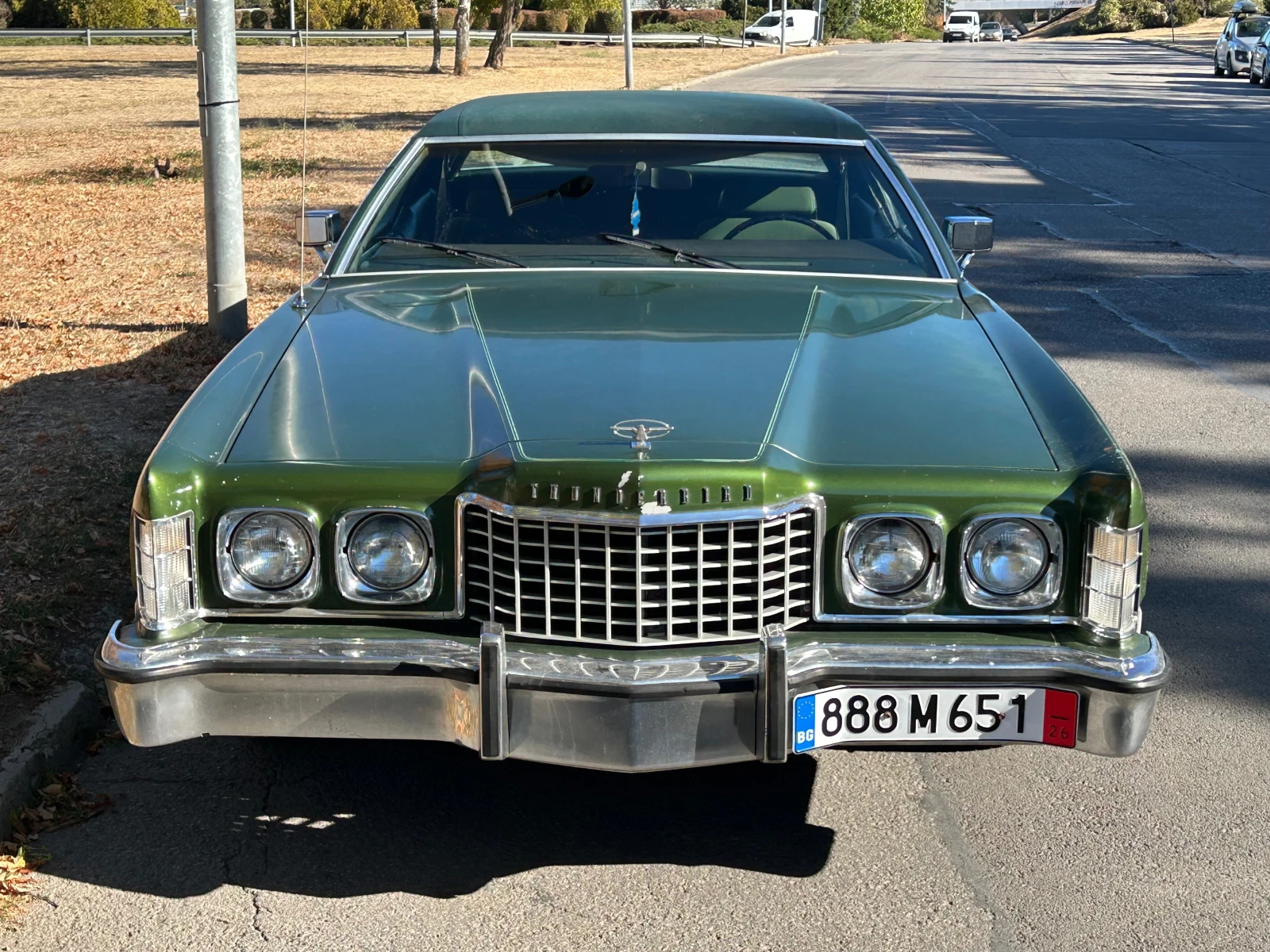 Ford Thunderbird 7.5 V8, снимка 5 - Автомобили и джипове - 55379205