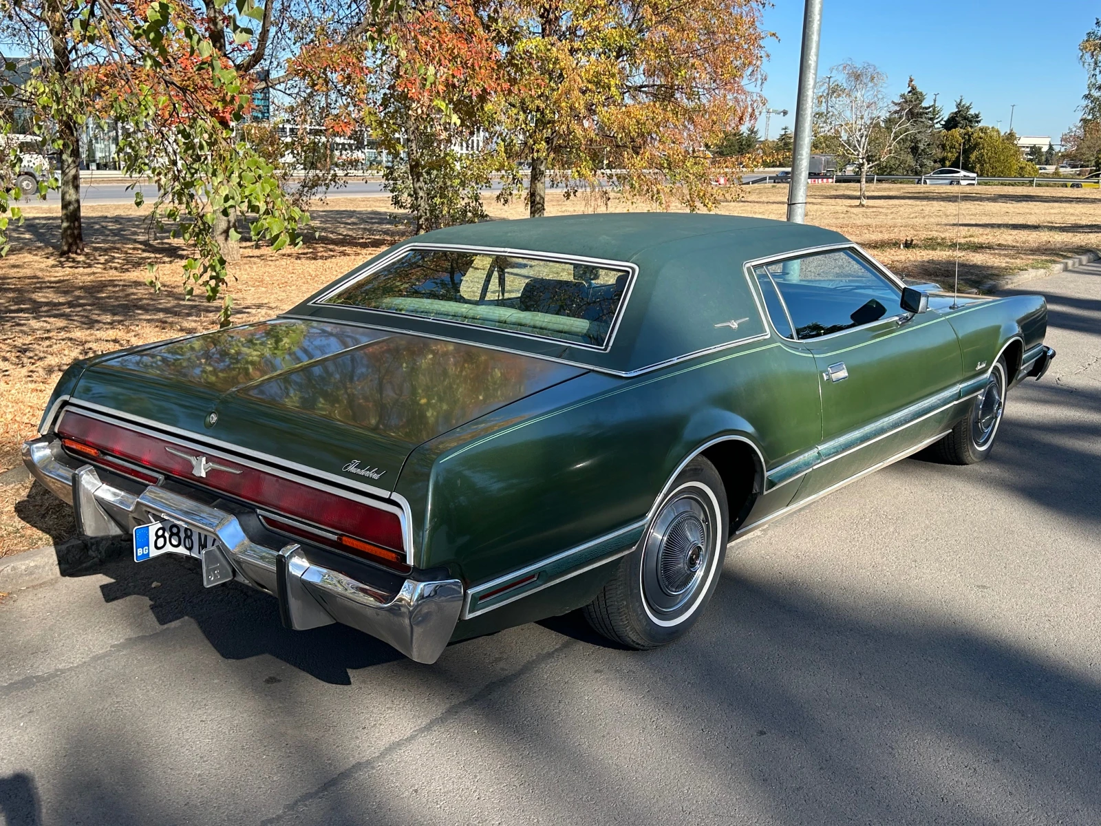 Ford Thunderbird 7.5 V8, снимка 4 - Автомобили и джипове - 55379205