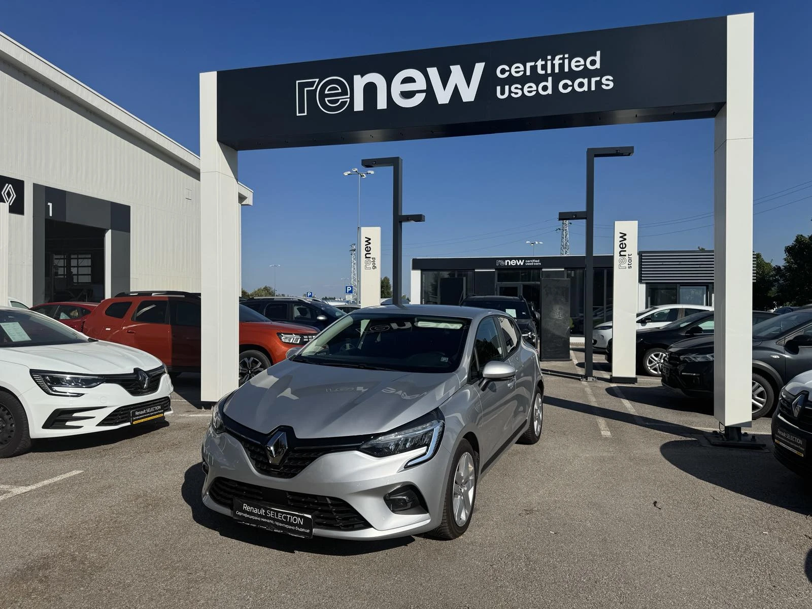 Renault Clio 1.0 Tce, снимка 2 - Автомобили и джипове - 55628848