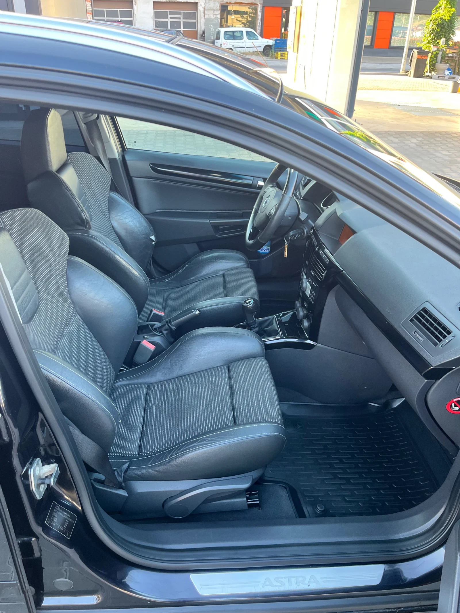 Opel Astra Opel Astra H OPC Caravan, снимка 9 - Автомобили и джипове - 55747381