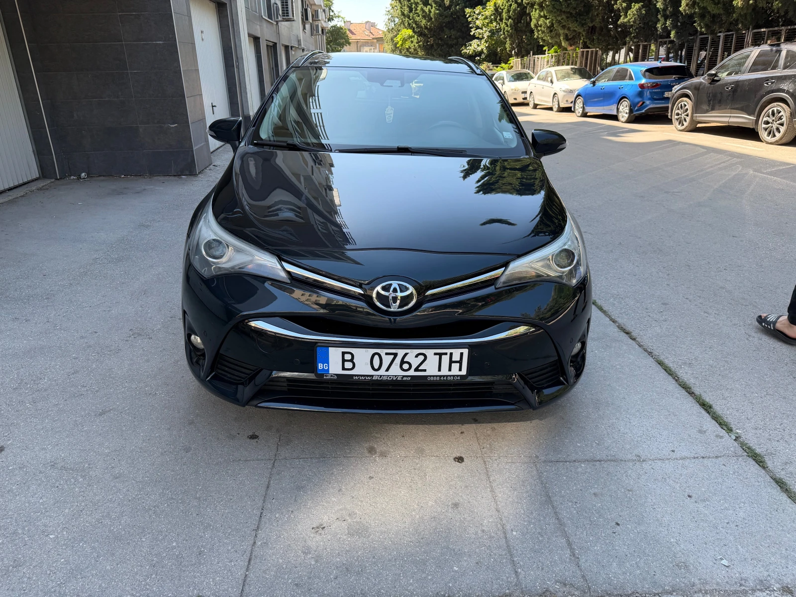 Toyota Avensis 2.0 D4D, снимка 3 - Автомобили и джипове - 55886619