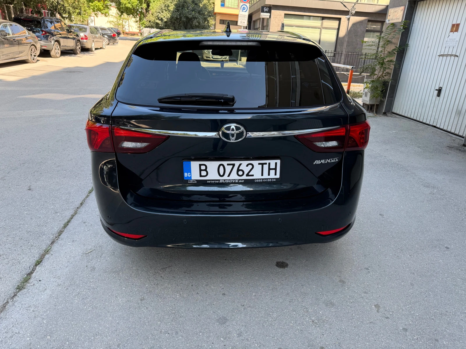 Toyota Avensis 2.0 D4D, снимка 6 - Автомобили и джипове - 55886619
