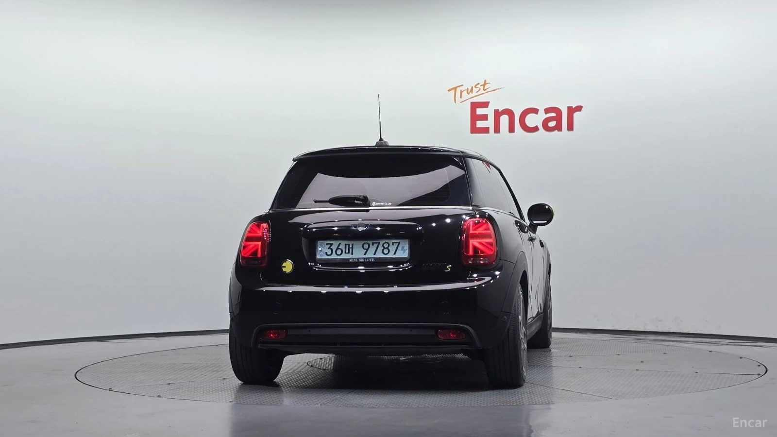 Mini Cooper ELECTRIC | ACC | ПОДГРЕВИ, снимка 4 - Автомобили и джипове - 56112130