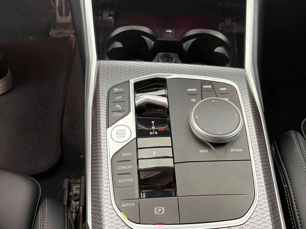 BMW 330 * 330i xDrive * CARFAX *  | Mobile.bg � ����������� 16