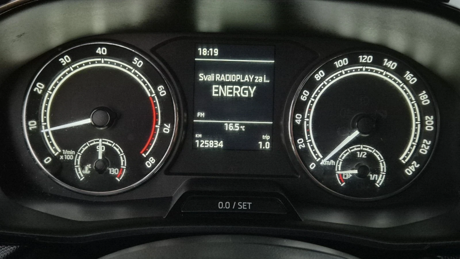 Skoda Fabia 1.0 mpi Euro6  | Mobile.bg � ����������� 16