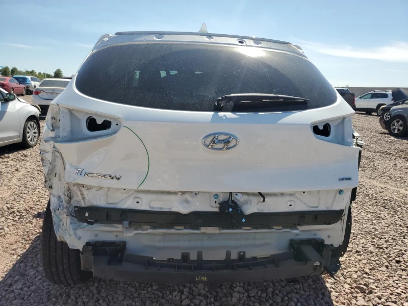 Hyundai Tucson, снимка 6 - Автомобили и джипове - 47441637