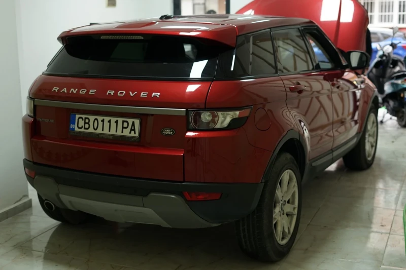 Land Rover Evoque, снимка 13 - Автомобили и джипове - 48266562