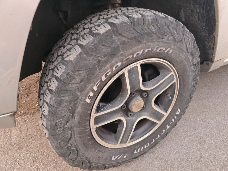 Jeep Grand cherokee 5.7HEMI OVERLAND, снимка 16 - Автомобили и джипове - 52830212