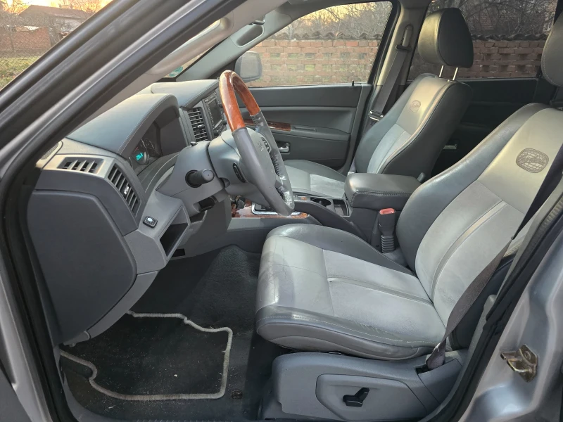 Jeep Grand cherokee 5.7HEMI OVERLAND, снимка 13 - Автомобили и джипове - 52830212