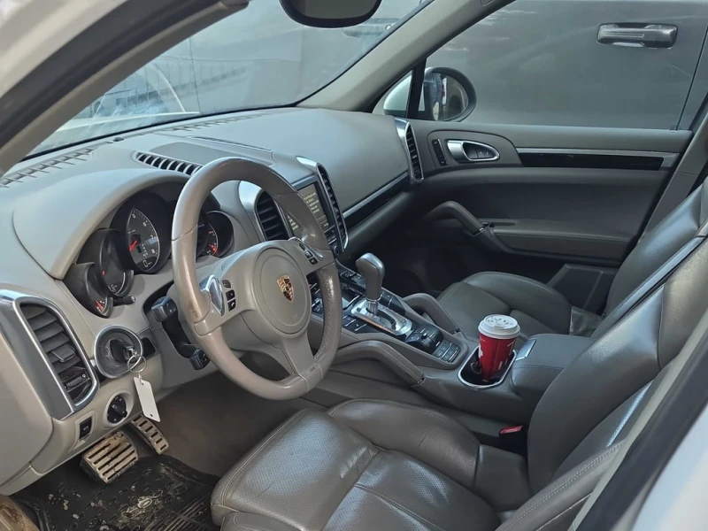 Porsche Cayenne * S * CARFAX * ЦЕНА ДО БГ, снимка 10 - Автомобили и джипове - 53085212