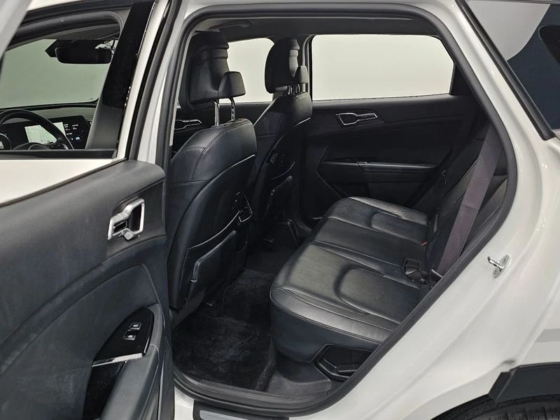 Kia Sportage Signature Gravity 4WD| 226к.с.| ВКЛ.ТЕХНОТЕСТ, снимка 11 - Автомобили и джипове - 55323290