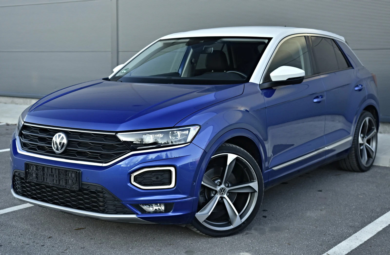 VW T-Roc 2.0TDI/Sport Line/4motion/Distronic/Beast/, снимка 1