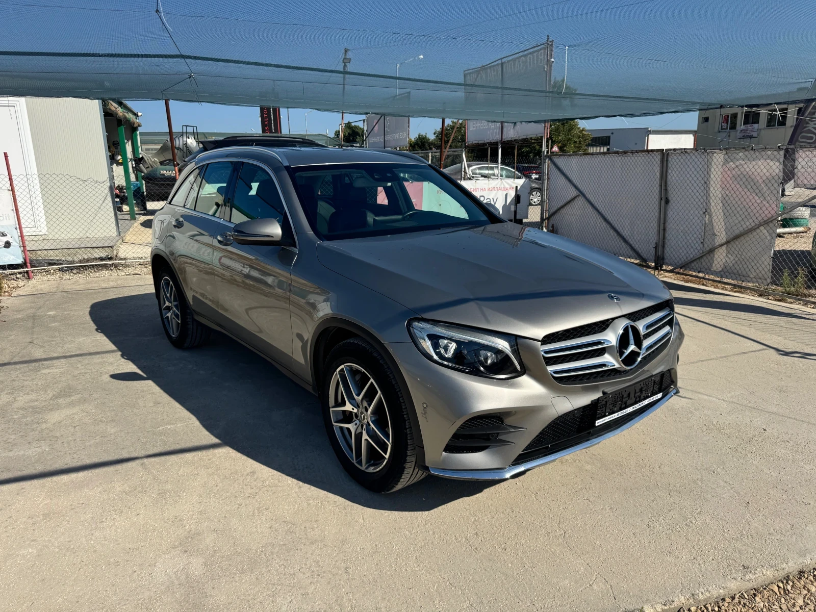 Mercedes-Benz GLC 250  4 Matic AMG Paket  - изображение 3
