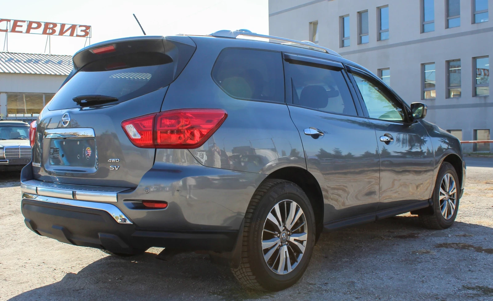 Nissan Pathfinder SV | Mobile.bg   11