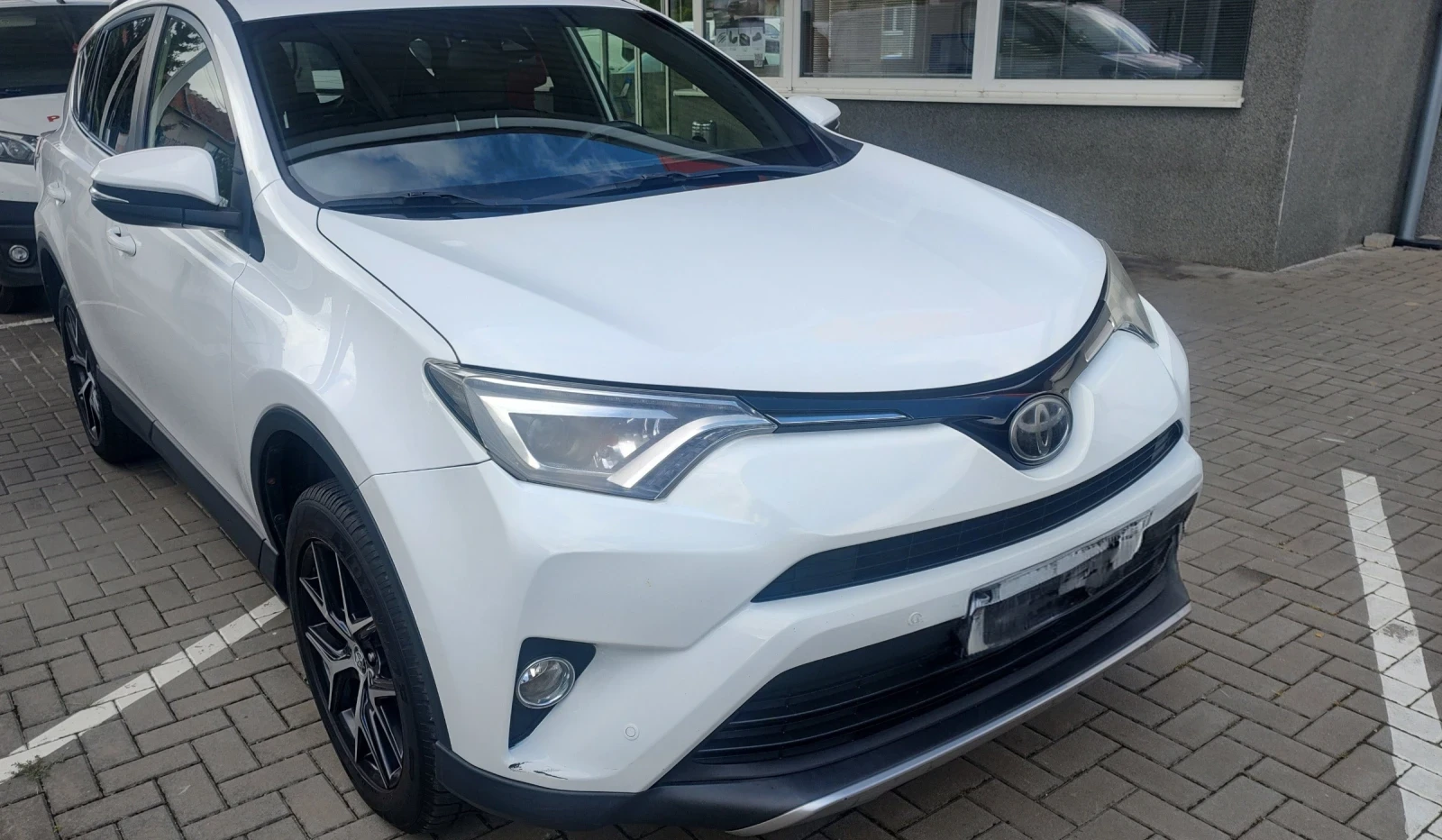 Toyota Rav4 2.0/Auto/Navi/Camera/EU  | Mobile.bg   1