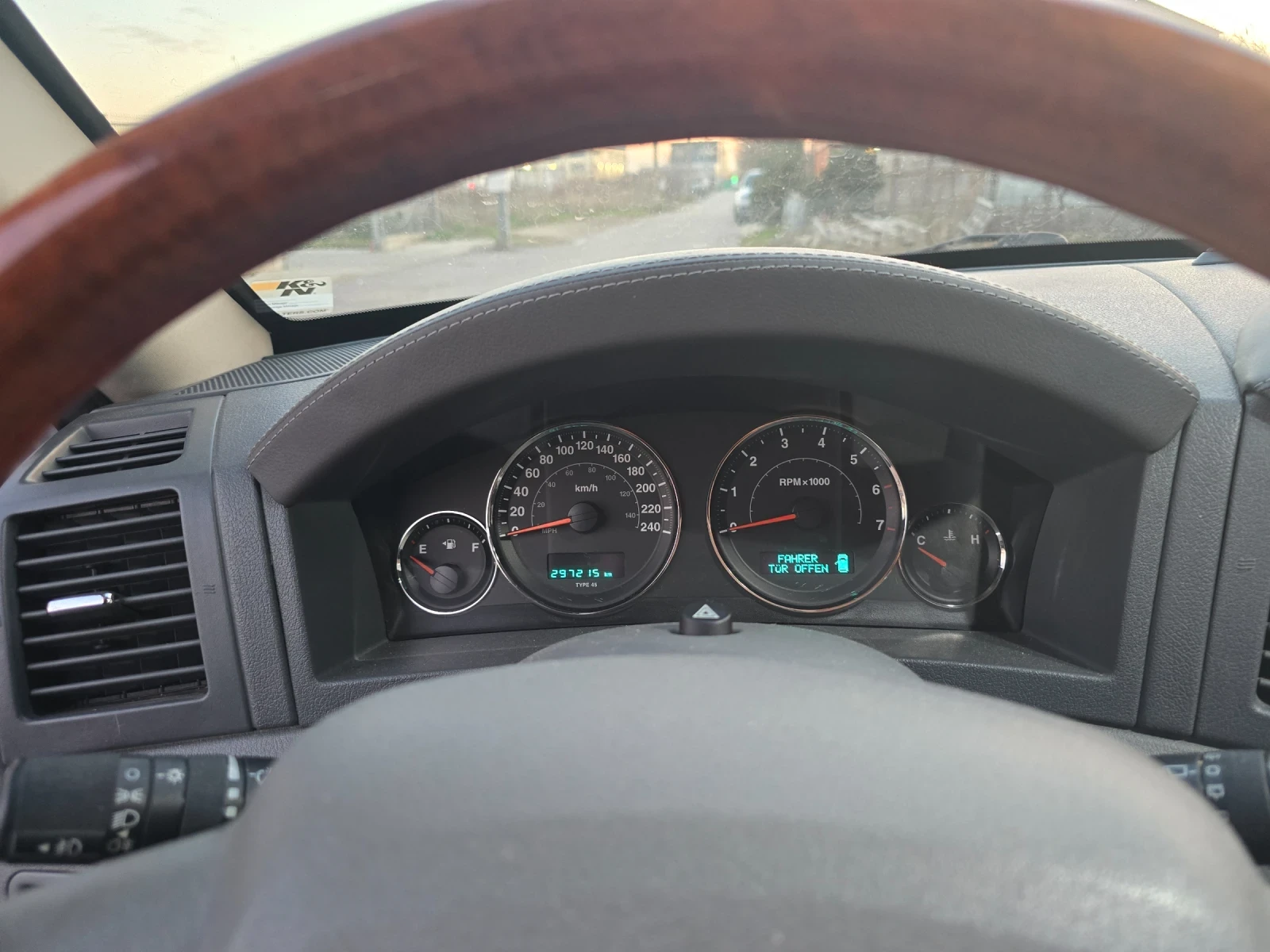 Jeep Grand cherokee 5.7HEMI OVERLAND - изображение 10