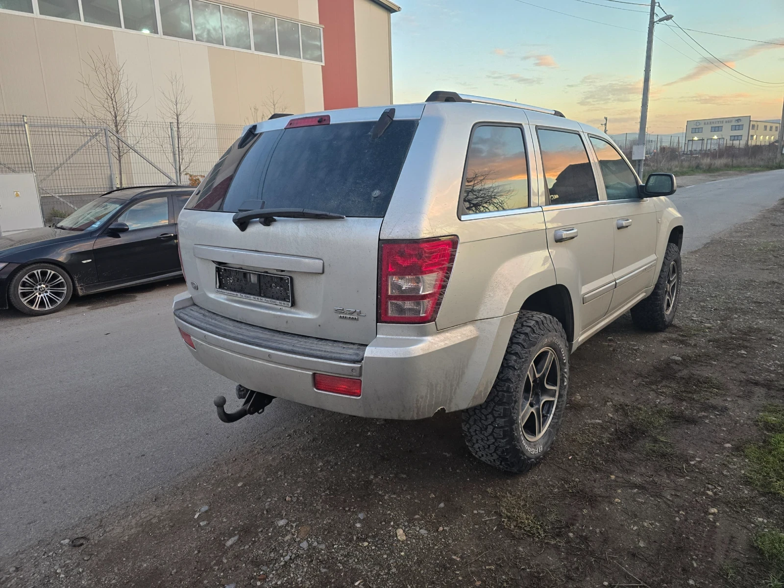 Jeep Grand cherokee 5.7HEMI OVERLAND - изображение 5