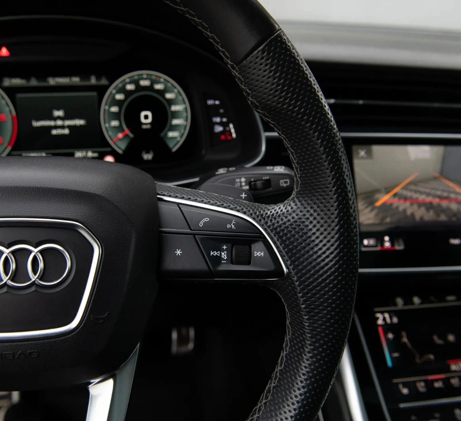 Audi Q7 123000км!!!Sline!!!!, снимка 17 - Автомобили и джипове - 53815470