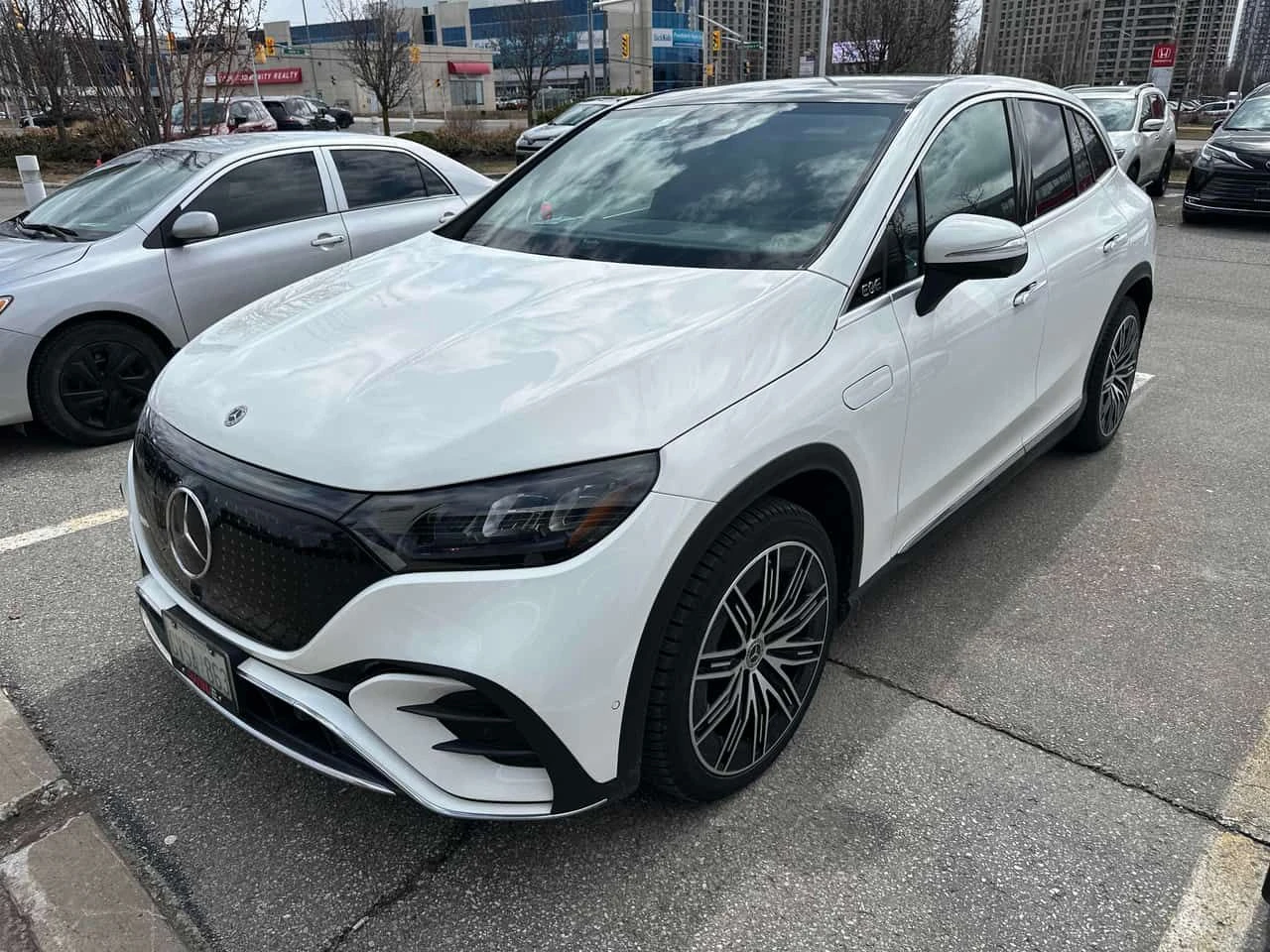 Mercedes-Benz EQE * 350 * ПРЕДСТАВИТЕЛСТВО * ПОДГРЕВИ * 360 * PANO | Auto.bg — изображение 1