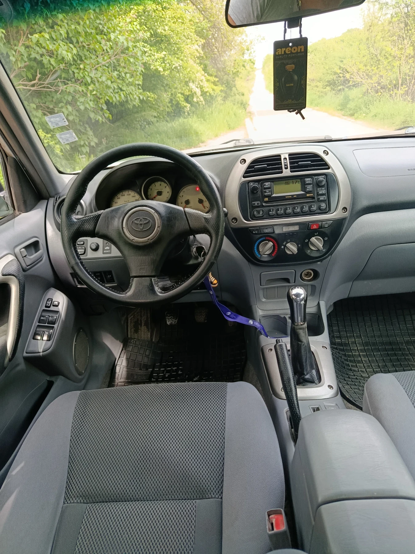 Toyota Rav4, снимка 8 - Автомобили и джипове - 54608759