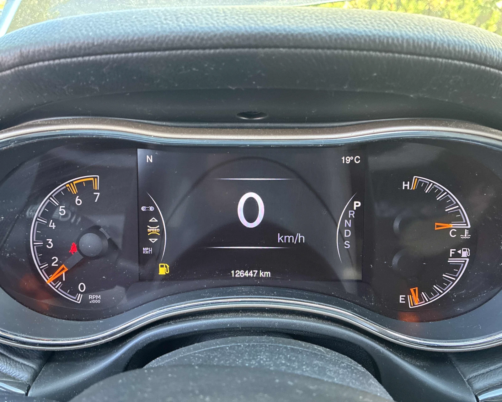Jeep Grand cherokee Overland, снимка 8 - Автомобили и джипове - 55189161