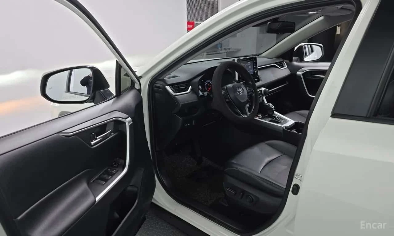 Toyota Rav4 * 2.5 2WD * ЦЕНА ДО БГ, снимка 10 - Автомобили и джипове - 55739682