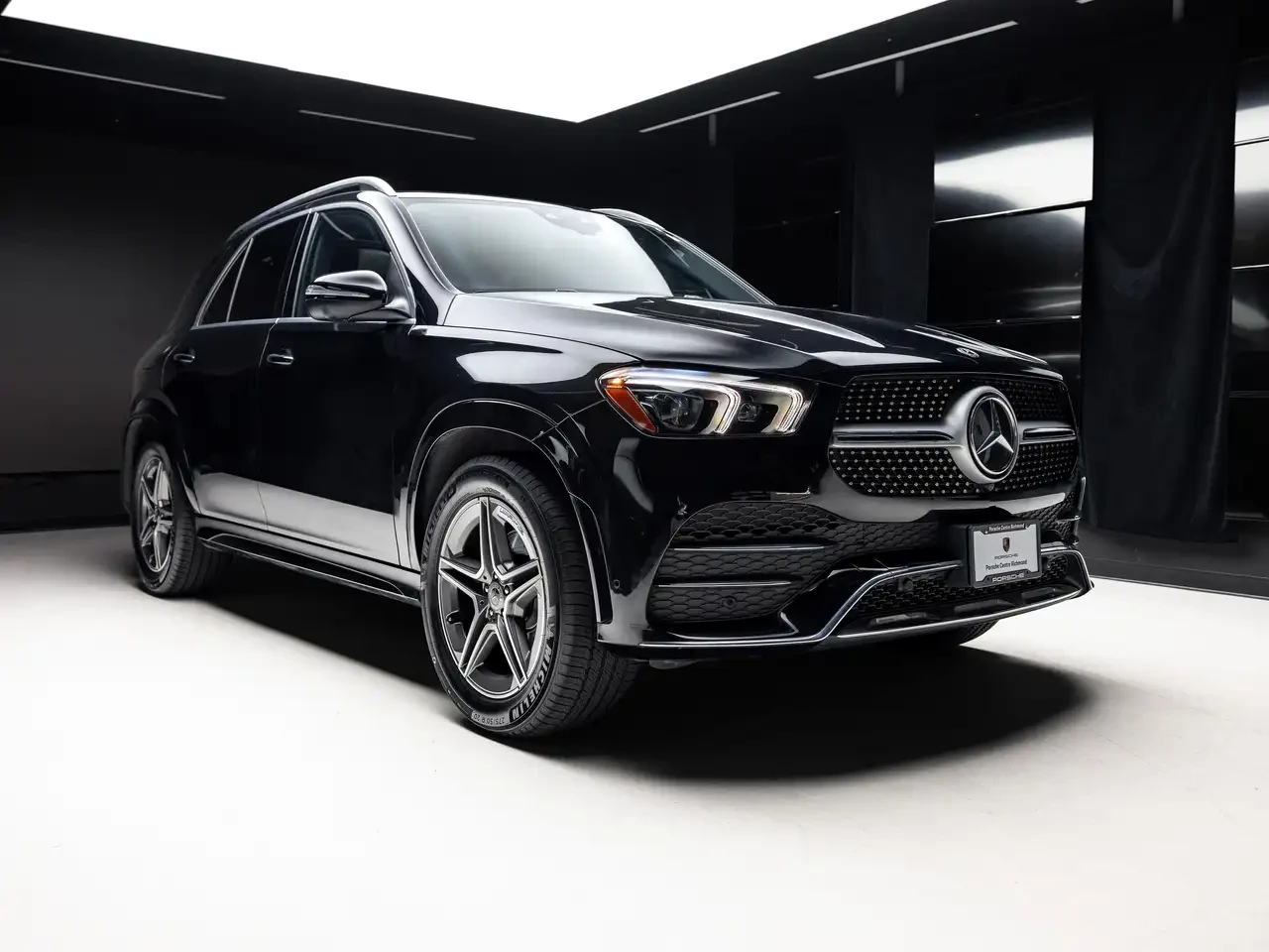 Mercedes-Benz GLE, снимка 3 - Автомобили и джипове - 56180845