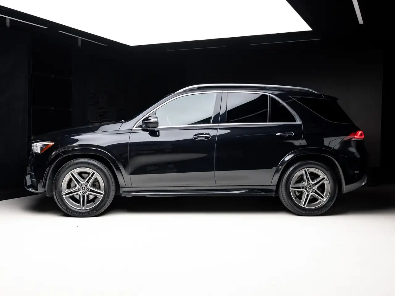 Mercedes-Benz GLE, снимка 8 - Автомобили и джипове - 56180845