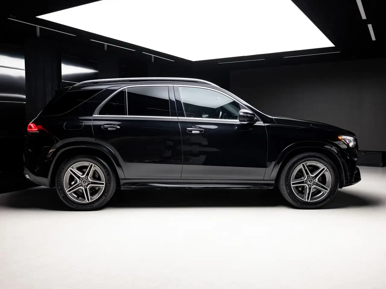 Mercedes-Benz GLE, снимка 4 - Автомобили и джипове - 56180845
