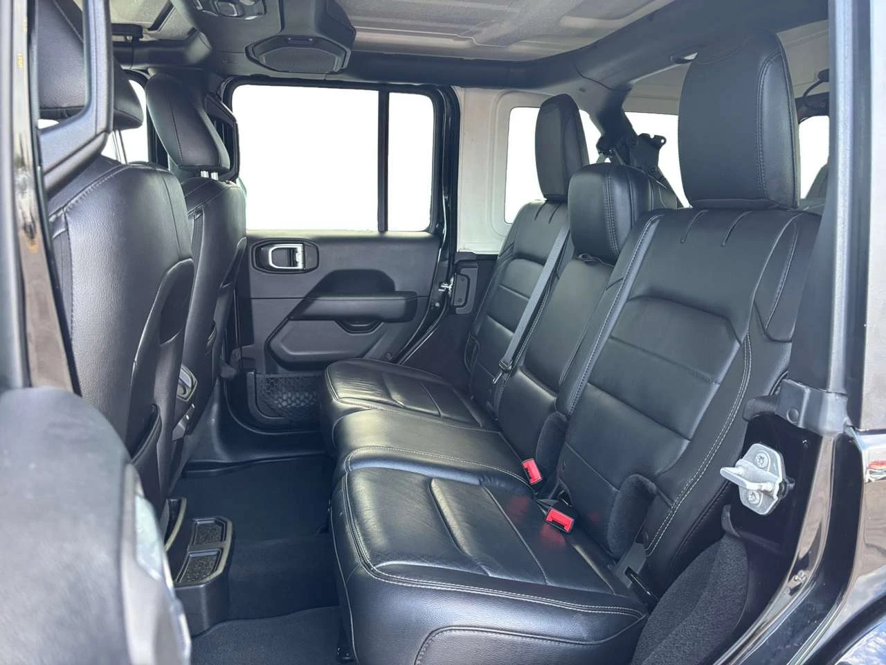 Jeep Wrangler Sahara, снимка 16 - Автомобили и джипове - 56537248