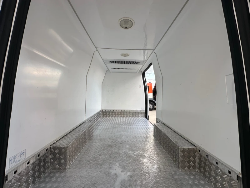 Mercedes-Benz Sprinter 316 ХЛАДИЛЕН!КЛИМА!ТОП!, снимка 8 - Бусове и автобуси - 52079085