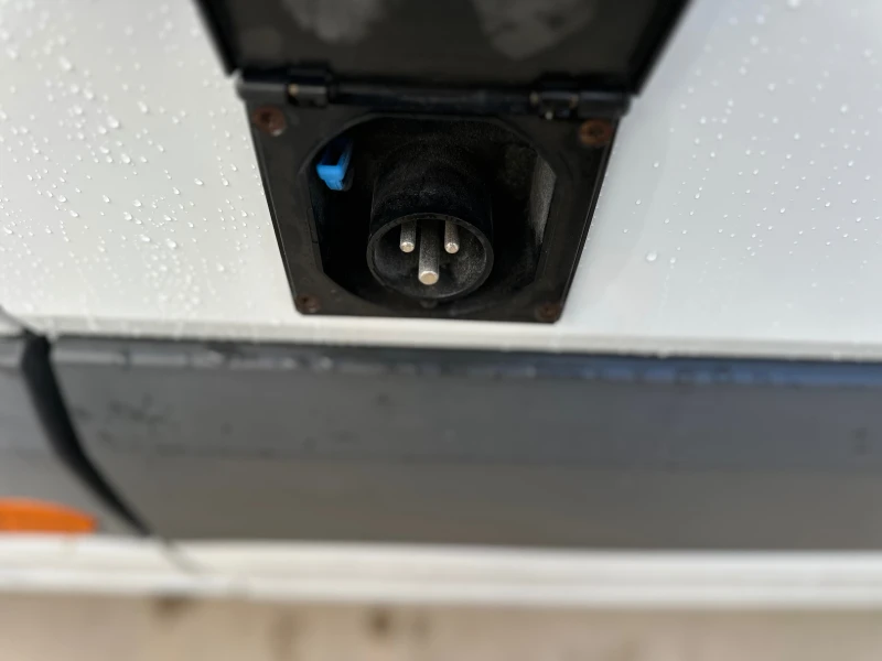 Mercedes-Benz Sprinter 316 ХЛАДИЛЕН!КЛИМА!ТОП!, снимка 5 - Бусове и автобуси - 52079085