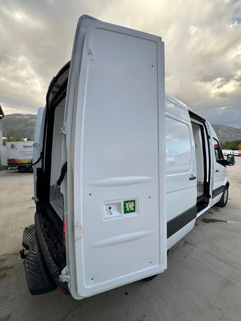 Mercedes-Benz Sprinter 316 ХЛАДИЛЕН!КЛИМА!ТОП!, снимка 9 - Бусове и автобуси - 52079085