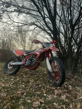 Beta RE, снимка 4