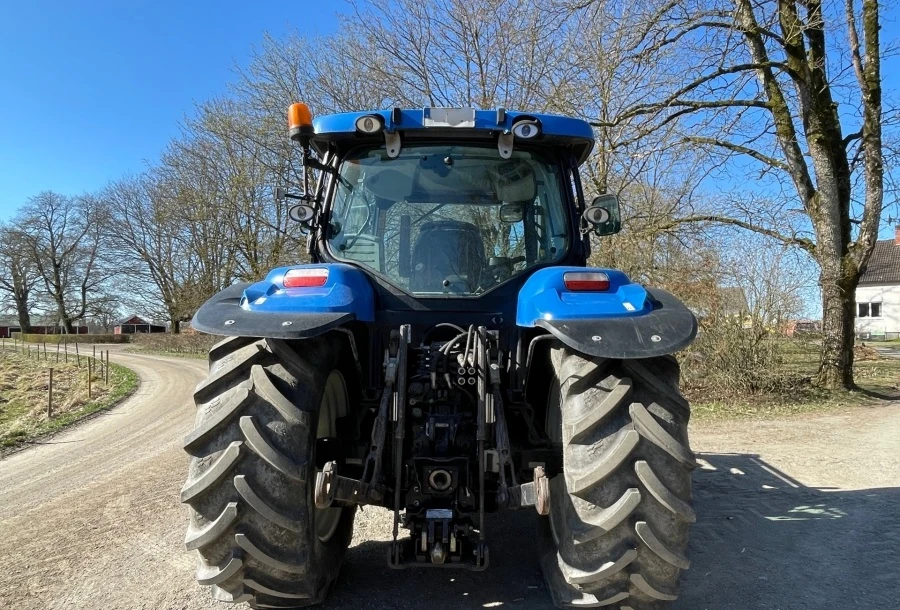 Трактор New Holland T6 140, снимка 6 - Селскостопанска техника - 55932396