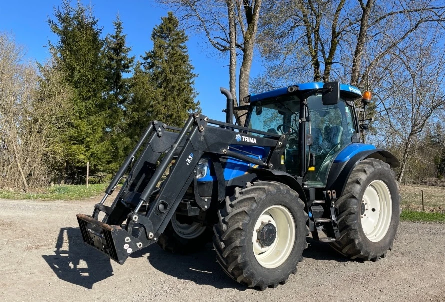 Трактор New Holland T6 140, снимка 4 - Селскостопанска техника - 55932396