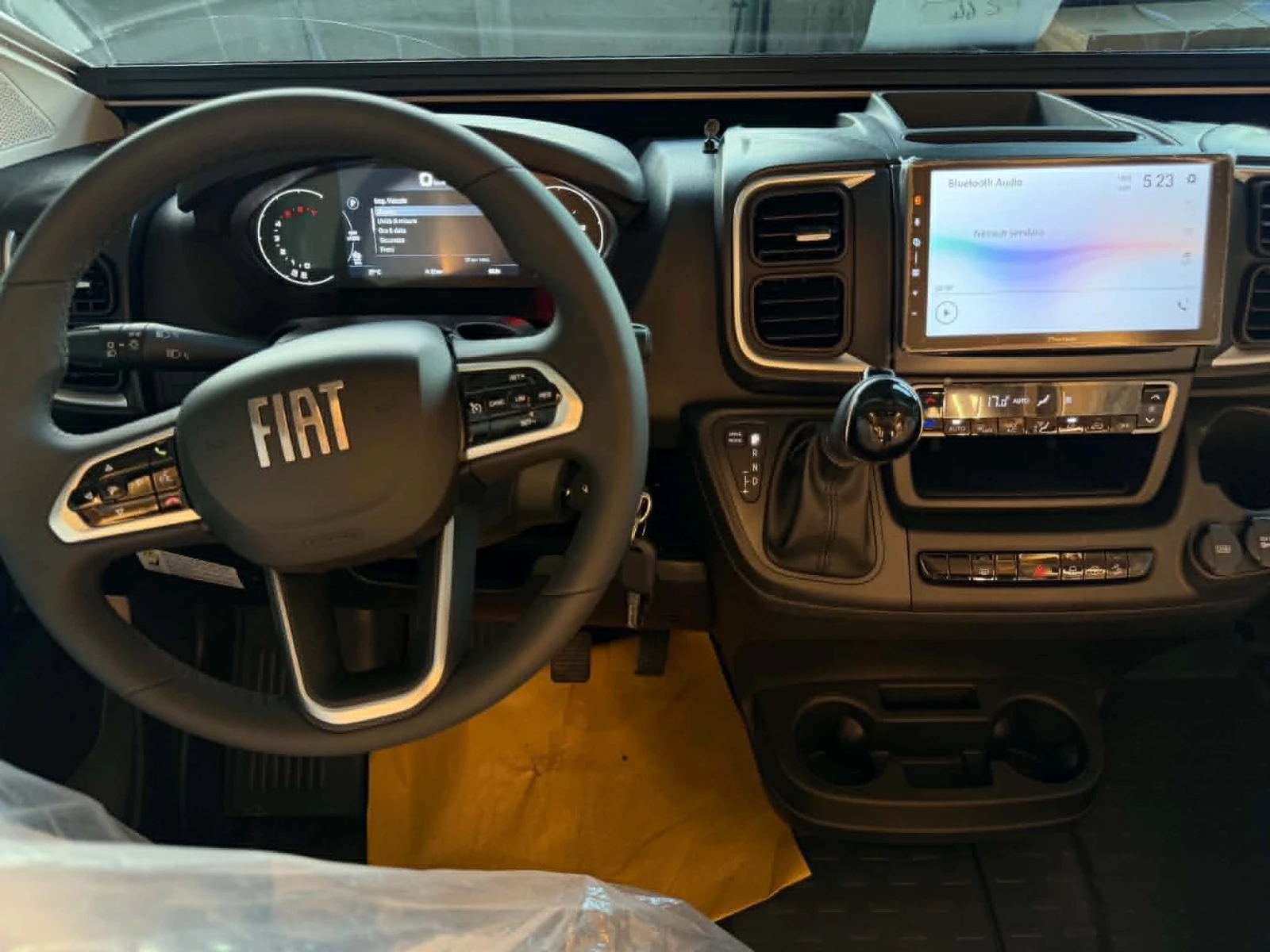 Кемпер Mobilvetta KEA P86 180к.с. АТ8 FULL КЛИМАТИК* LIFEPO4, снимка 3 - Каравани и кемпери - 54918929