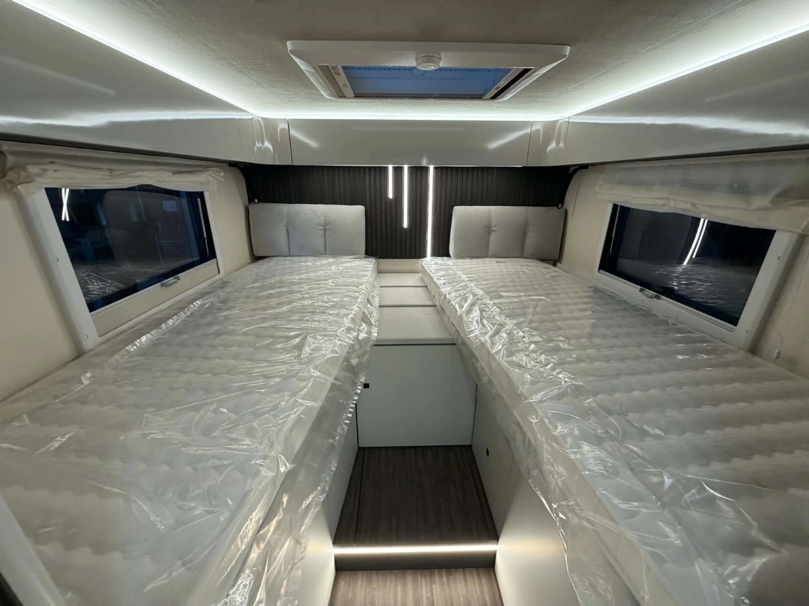 Кемпер Mobilvetta KEA P86 180к.с. АТ8 FULL КЛИМАТИК* LIFEPO4, снимка 5 - Каравани и кемпери - 54918929