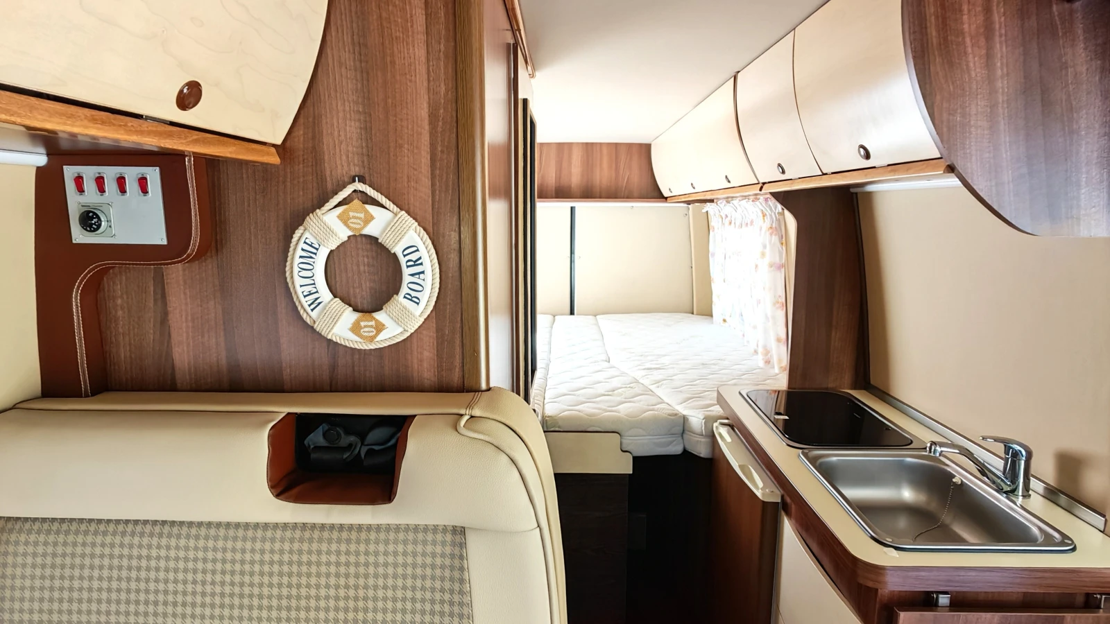 Кемпер Mercedes-Benz SPRINTER 313 CDI CAMPERVAN, 5 местен, снимка 13 - Каравани и кемпери - 56136115