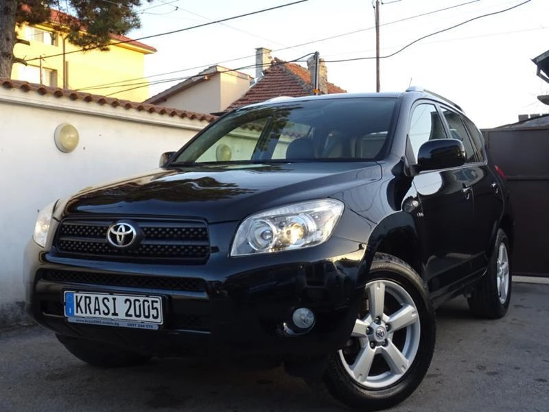 Двигател за Toyota RAV4 D4D 136 HP 2007 година, снимка 1 - Части - 35597059