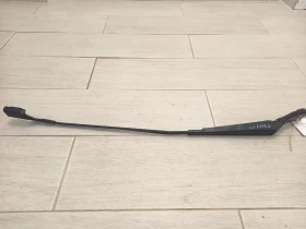 Рамо чистачка ляво Пежо 5008