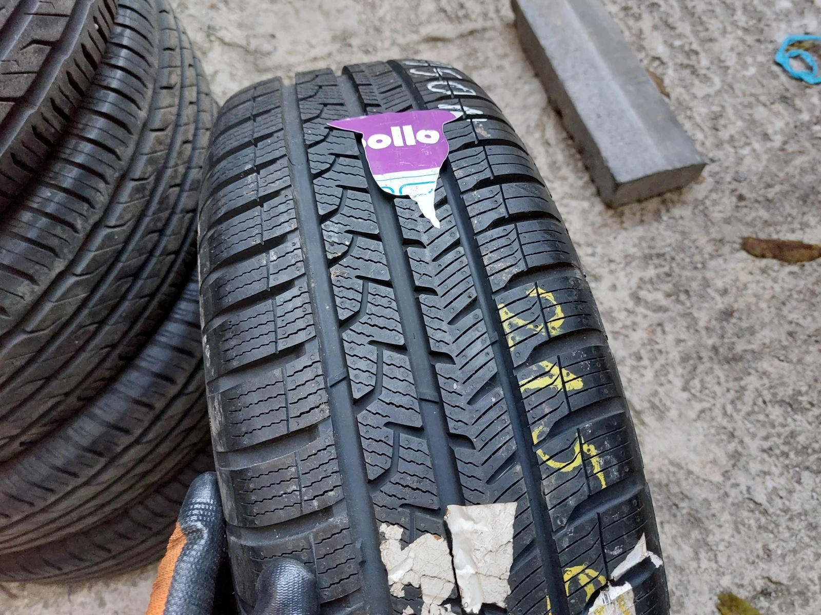 ���� 215/65R16 | Mobile.bg � ����������� 1