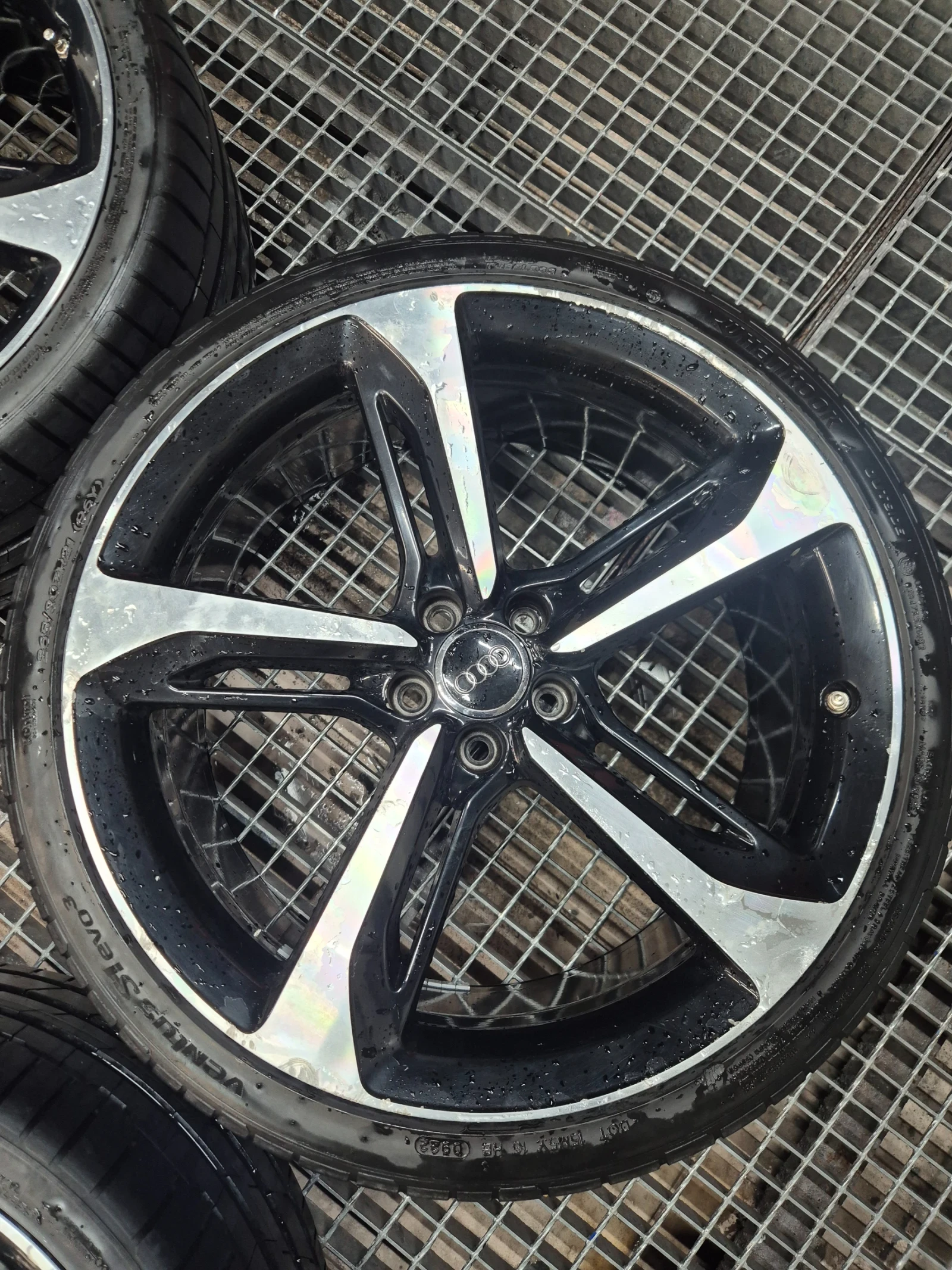 ���� � ������ 265/30R21 �� Audi | Mobile.bg � ����������� 14