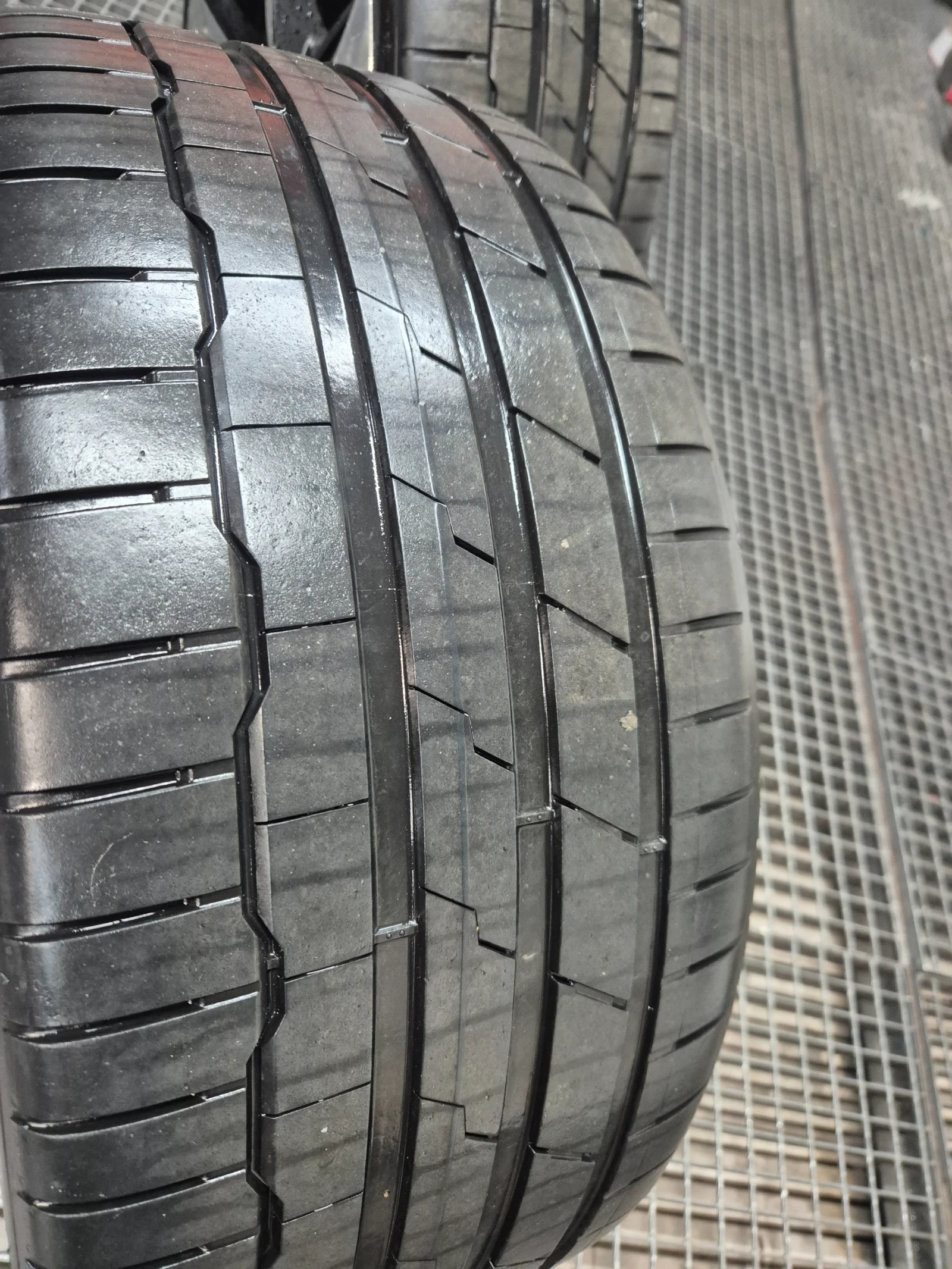 ���� � ������ 265/30R21 �� Audi | Mobile.bg � ����������� 11